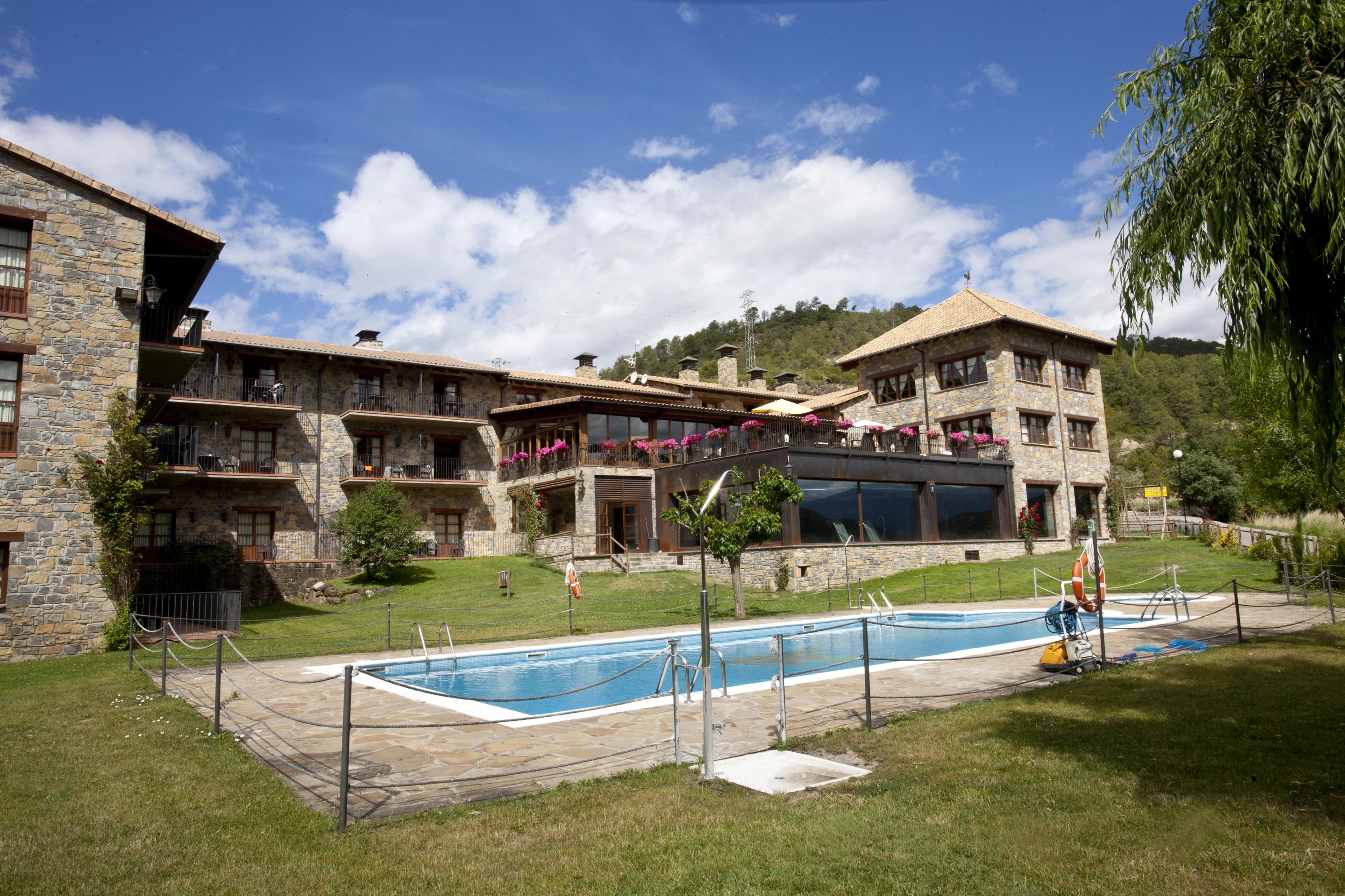 Hotel & Spa Pena Montanesa Aínsa Exterior foto